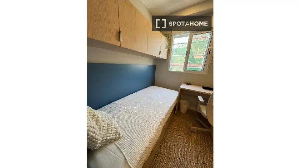 Habitación 345 m², Zaragoza