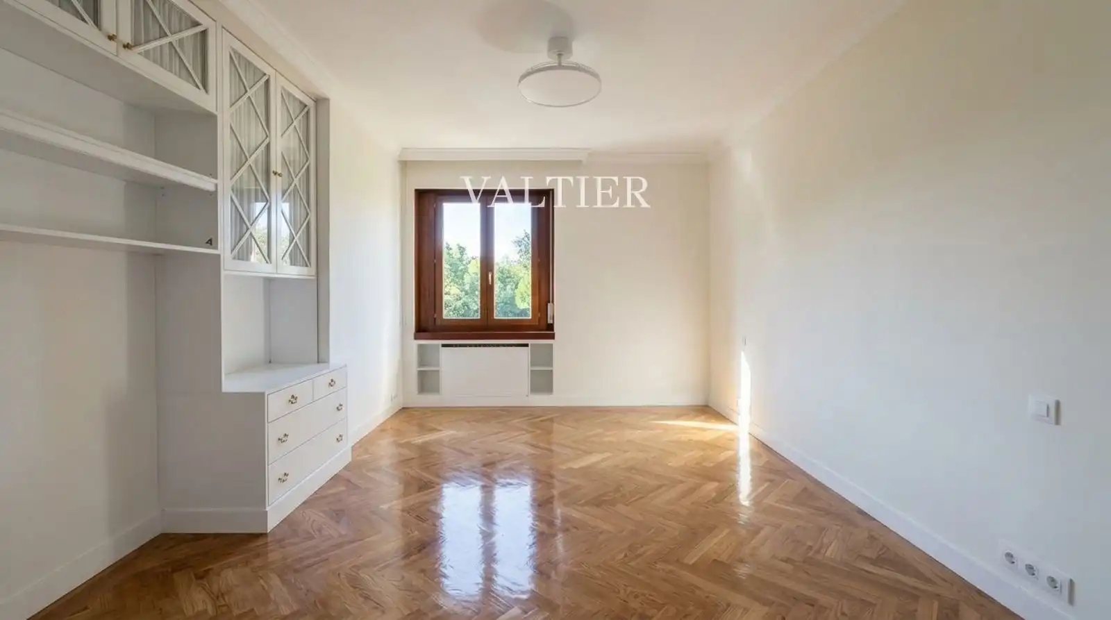 Flat 284 m² in Madrid