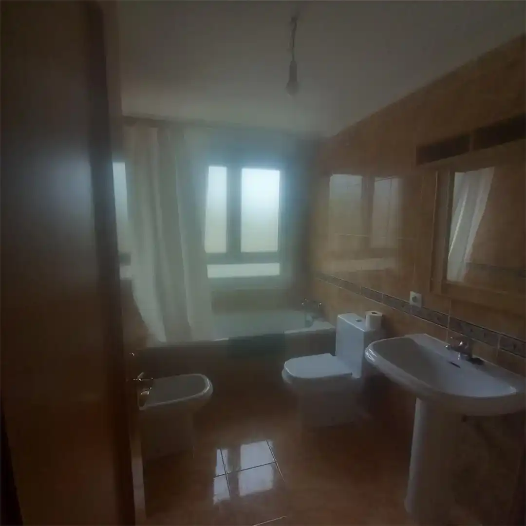 Piso de 100 m² en Ávila