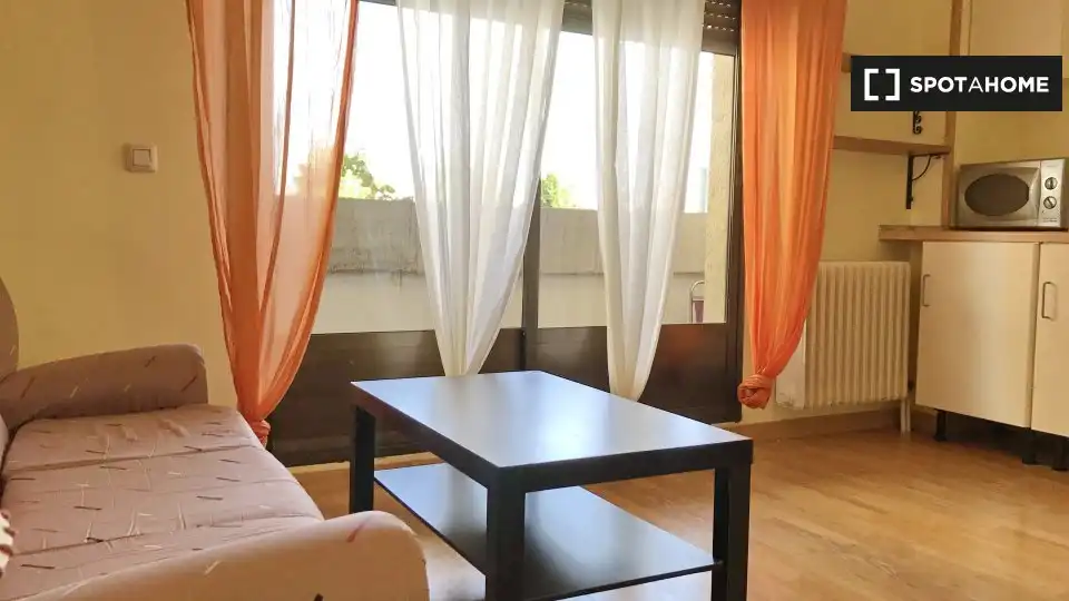 Habitación en alquiler, Santa Marta de Tormes