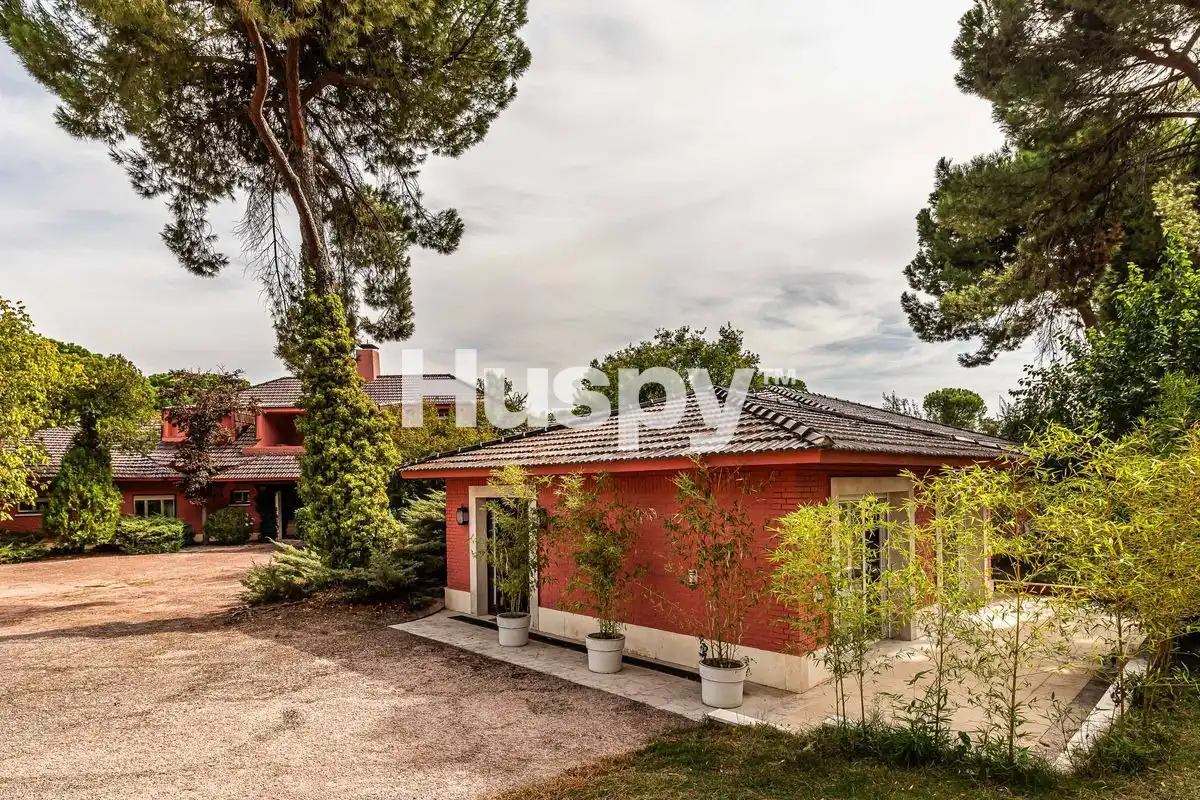 Casa de 1200 m² a Pozuelo de Alarcón