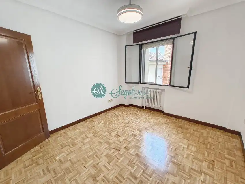 Piso de 148 m² en Segovia