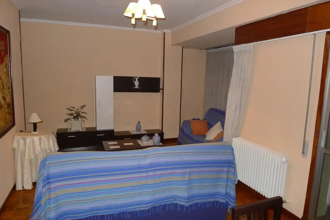 Piso de 140 m² en Ourense