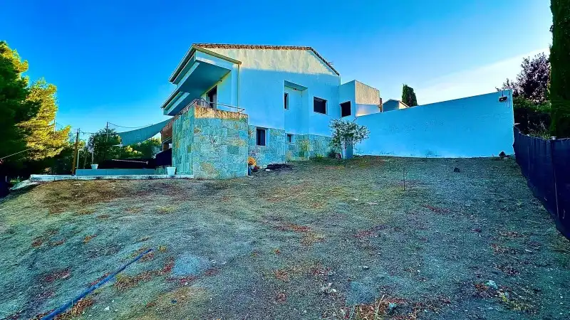 Piso de 882 m² en Argés