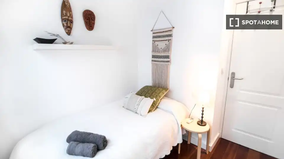 Habitación 87 m², Granada