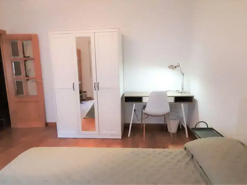 Habitación 17 m², Ourense