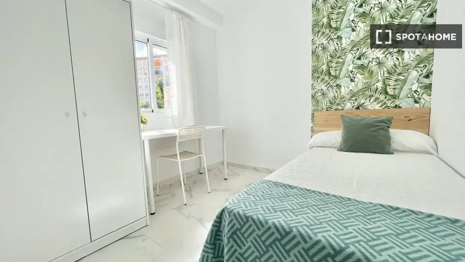 Habitación 81 m², Sevilla