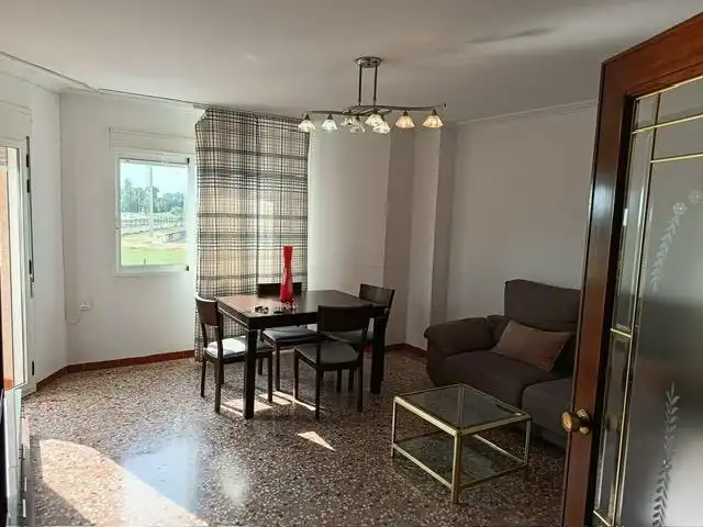 Wohnung 90 m² in Gandia