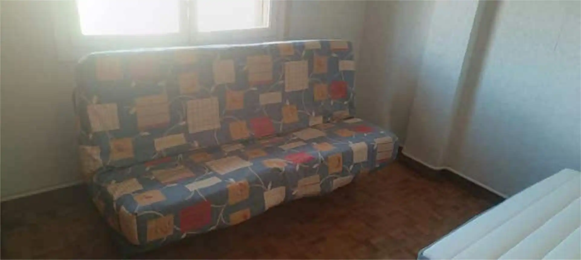 Piso de 100 m² en Falces