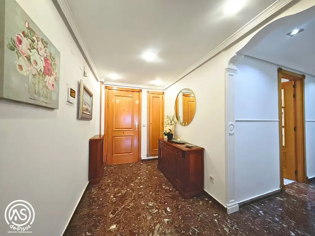 Piso de 165 m² en Zaragoza