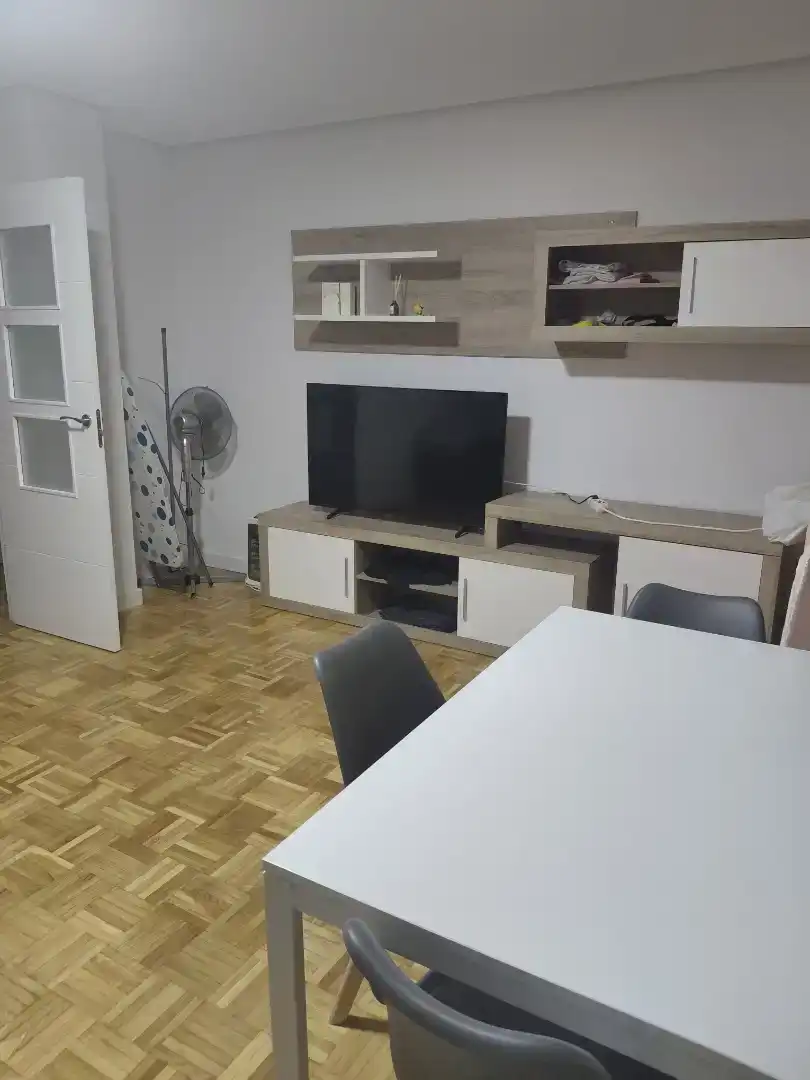 Zimmer 130 m², Salamanca