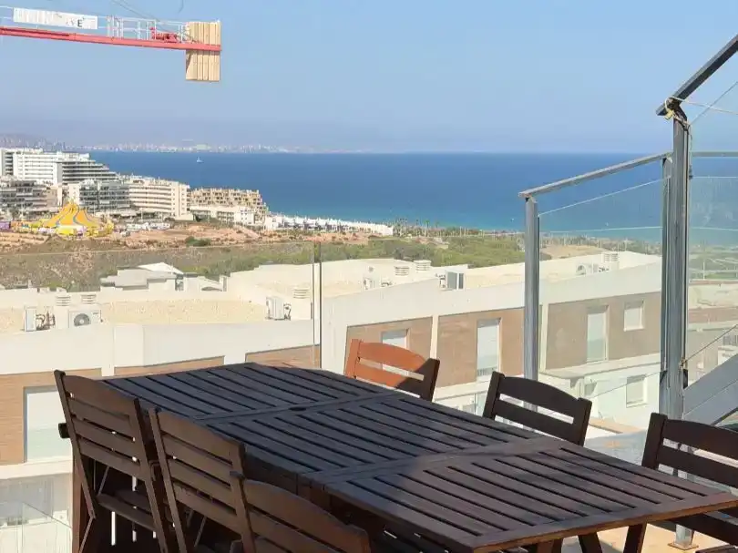 Piso de 200 m² en Santa Pola