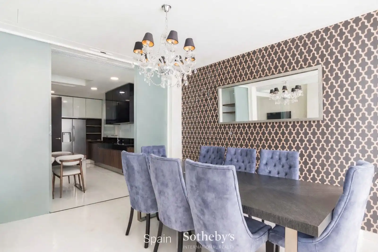 Casa de 628 m² en Pozuelo de Alarcón