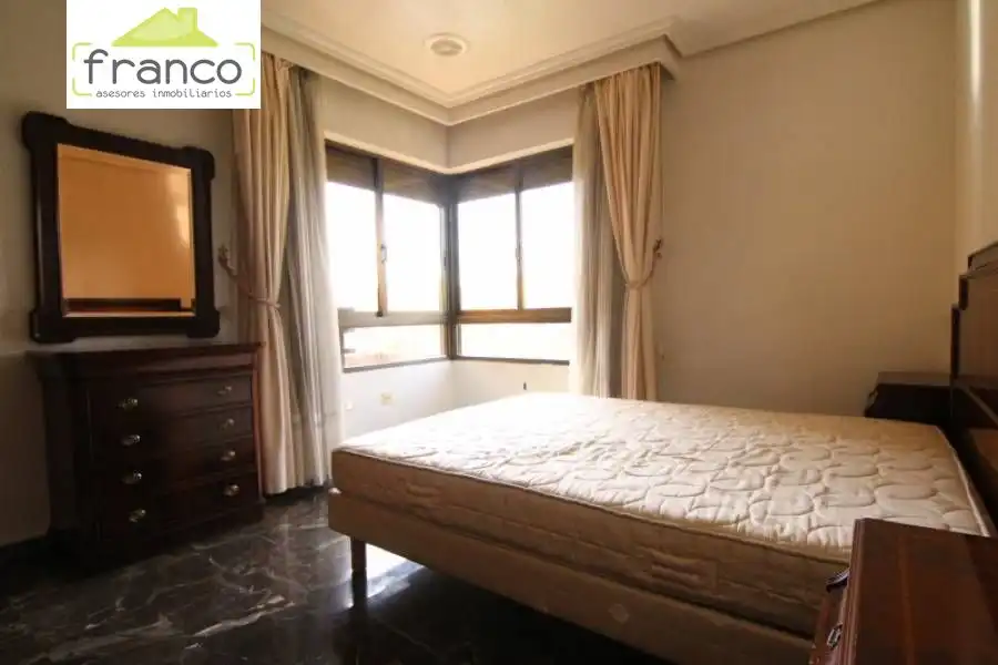 Piso de 120 m² en Murcia