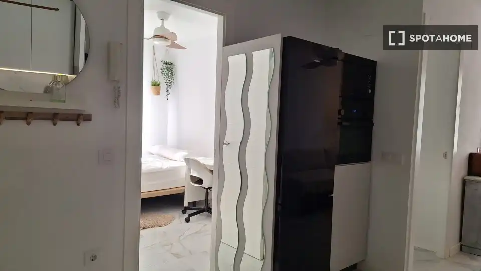 Habitación 79 m², Sevilla