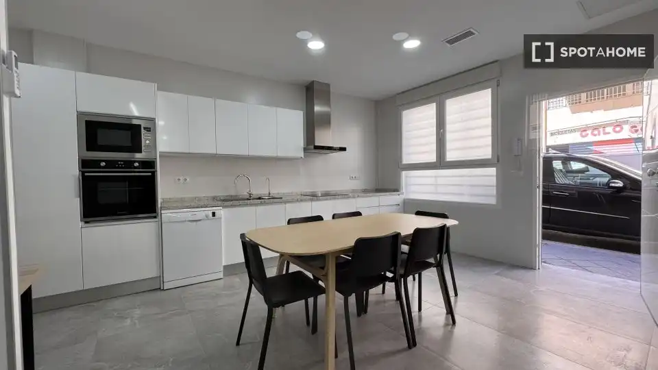 Habitació de lloguer, Elx