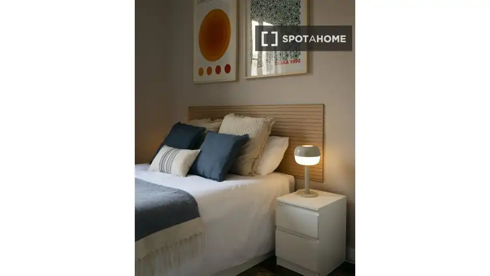 Habitación 200 m², Barcelona