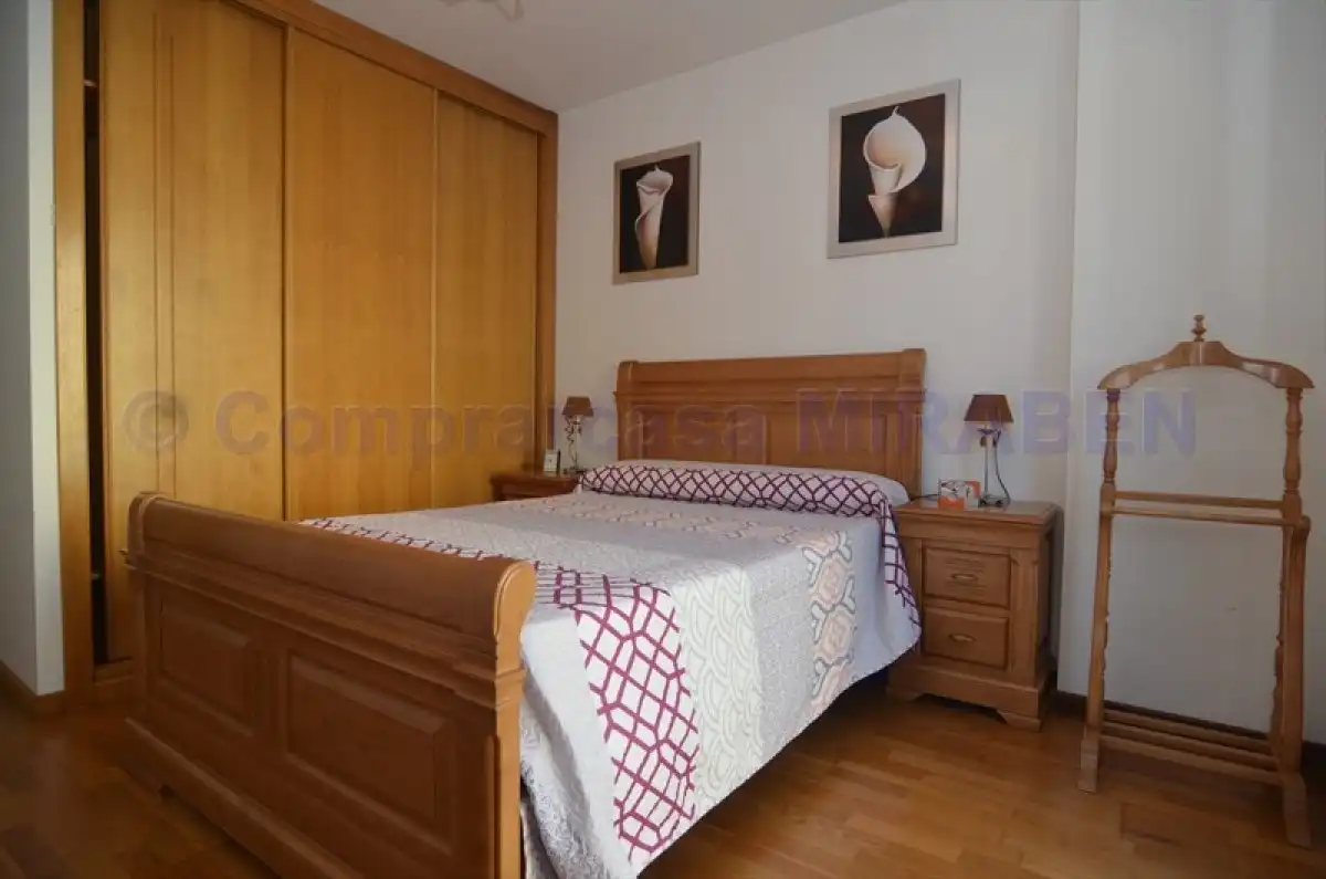 Piso de 90 m² en Boiro