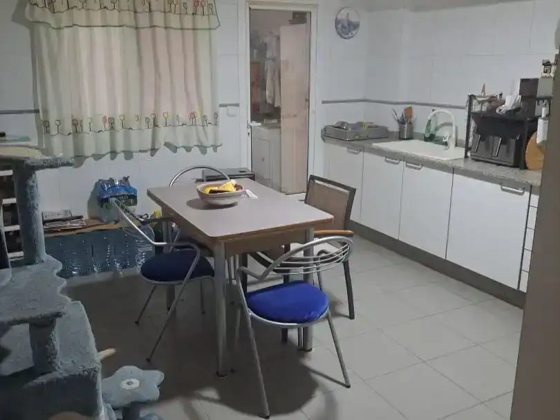 Habitación 189 m², Buñol