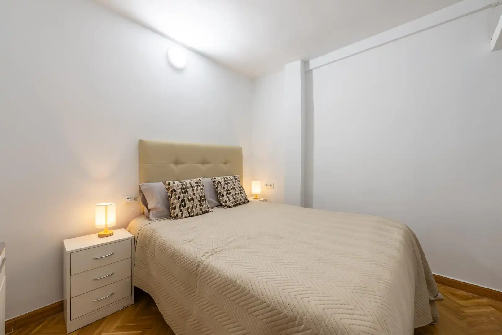 Piso de 96 m² en Pelahustán