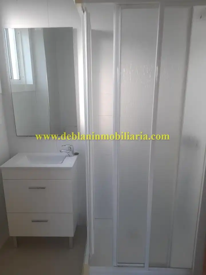 Piso de 90 m² en Tui