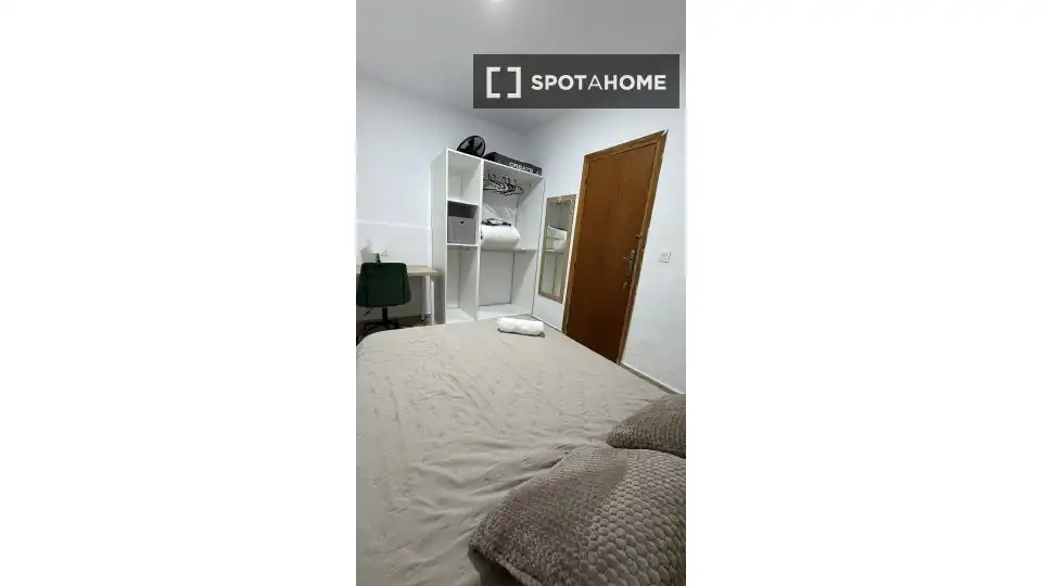 Habitación 196 m², Murcia