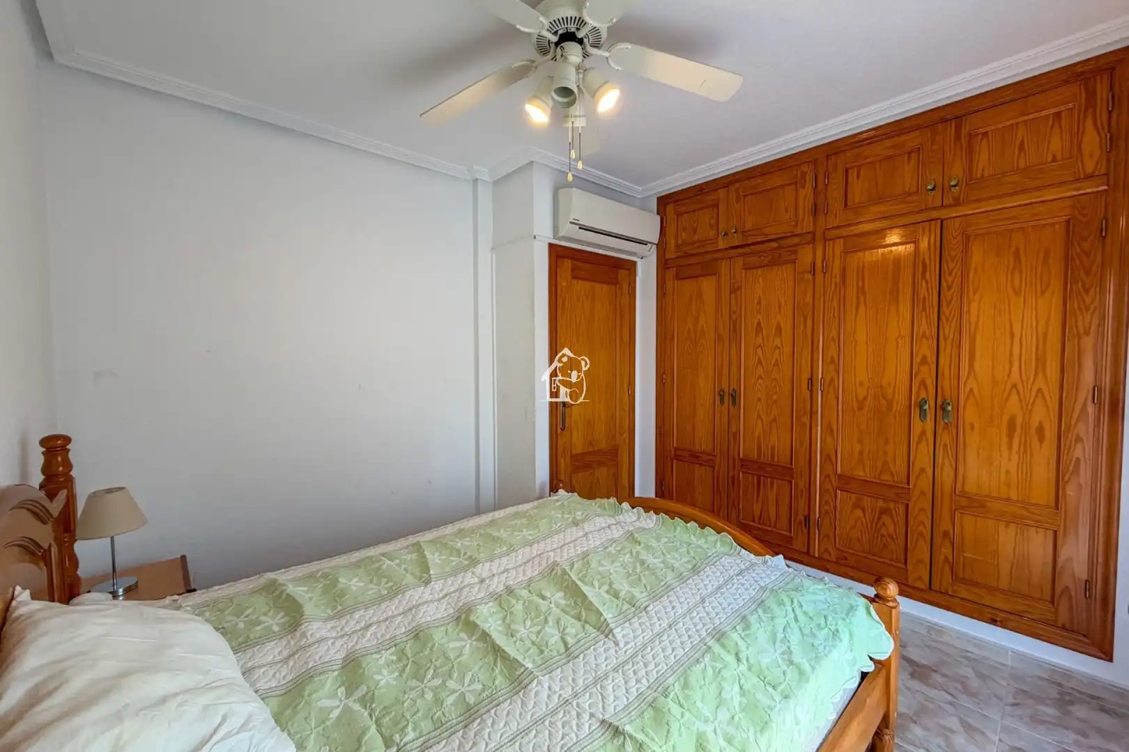 Casa de 100 m² a Oriola