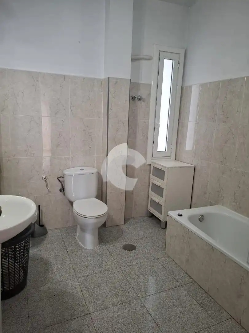 Piso de 85 m² en Ourense
