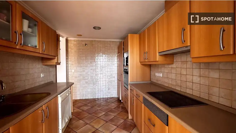 Habitación 120 m², Dénia
