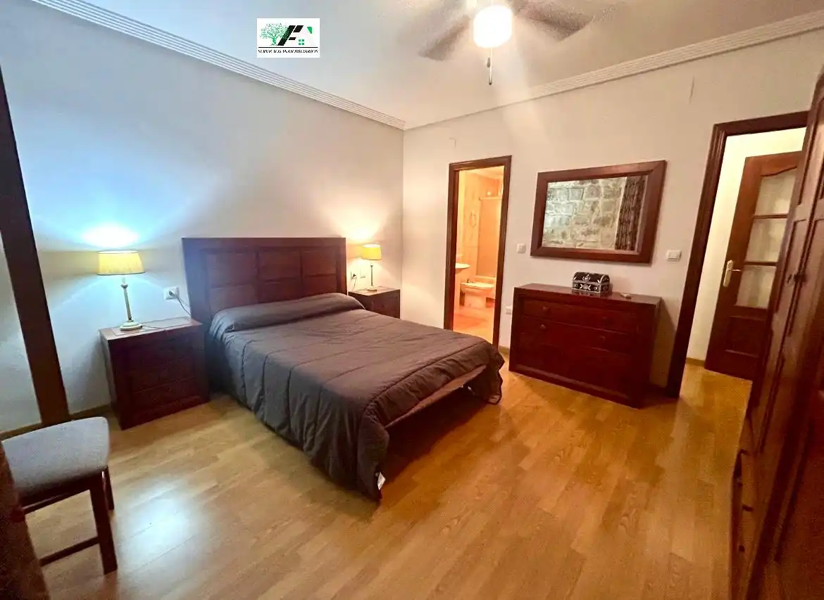 Piso de 110 m² en Baeza