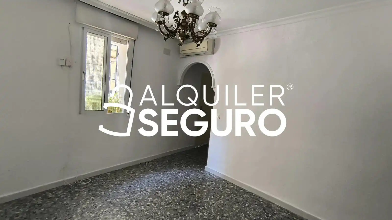 Piso de 60 m² en Sevilla
