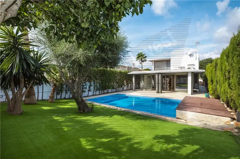 Moradia 475 m² em Campos