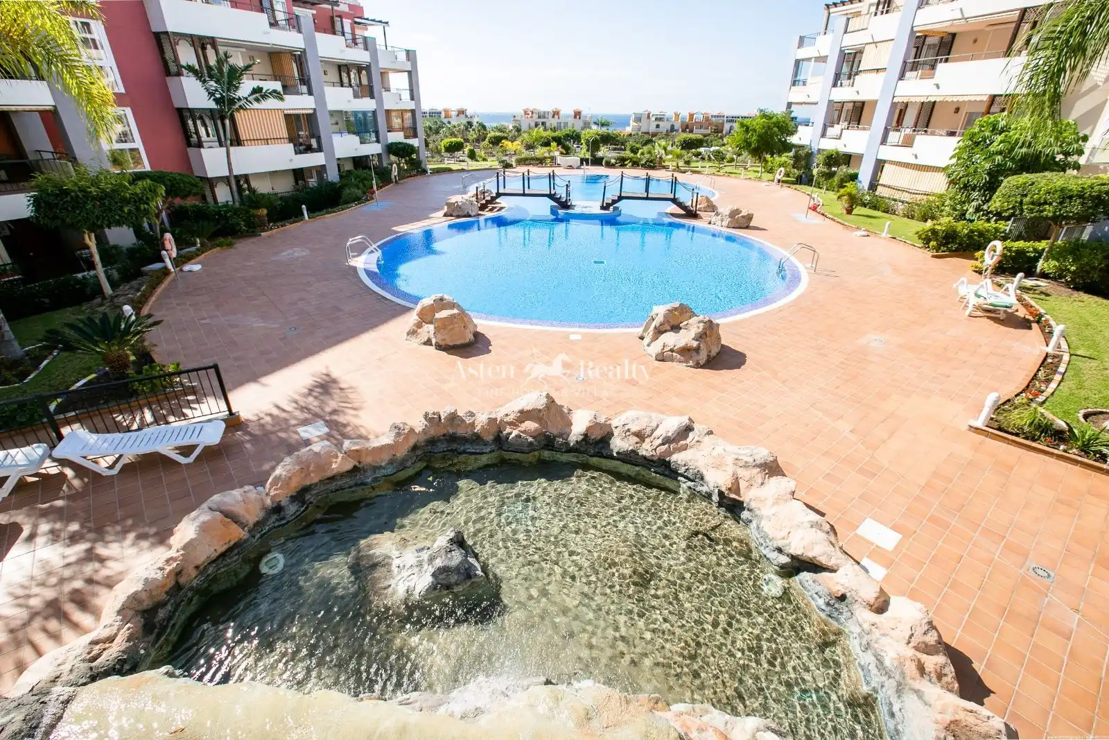Casa de 325 m² en Arona