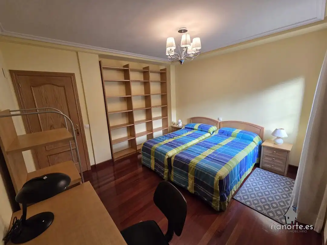 Piso de 81 m² en Avilés