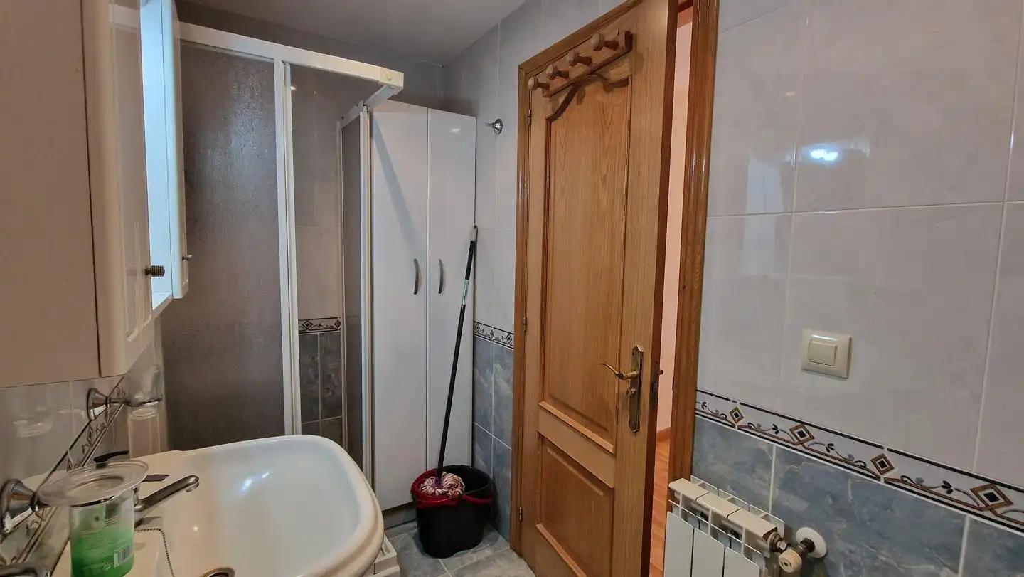Wohnung 120 m² in Ourense
