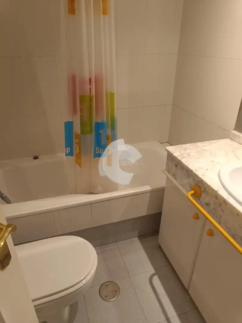 Piso de 240 m² en Ourense