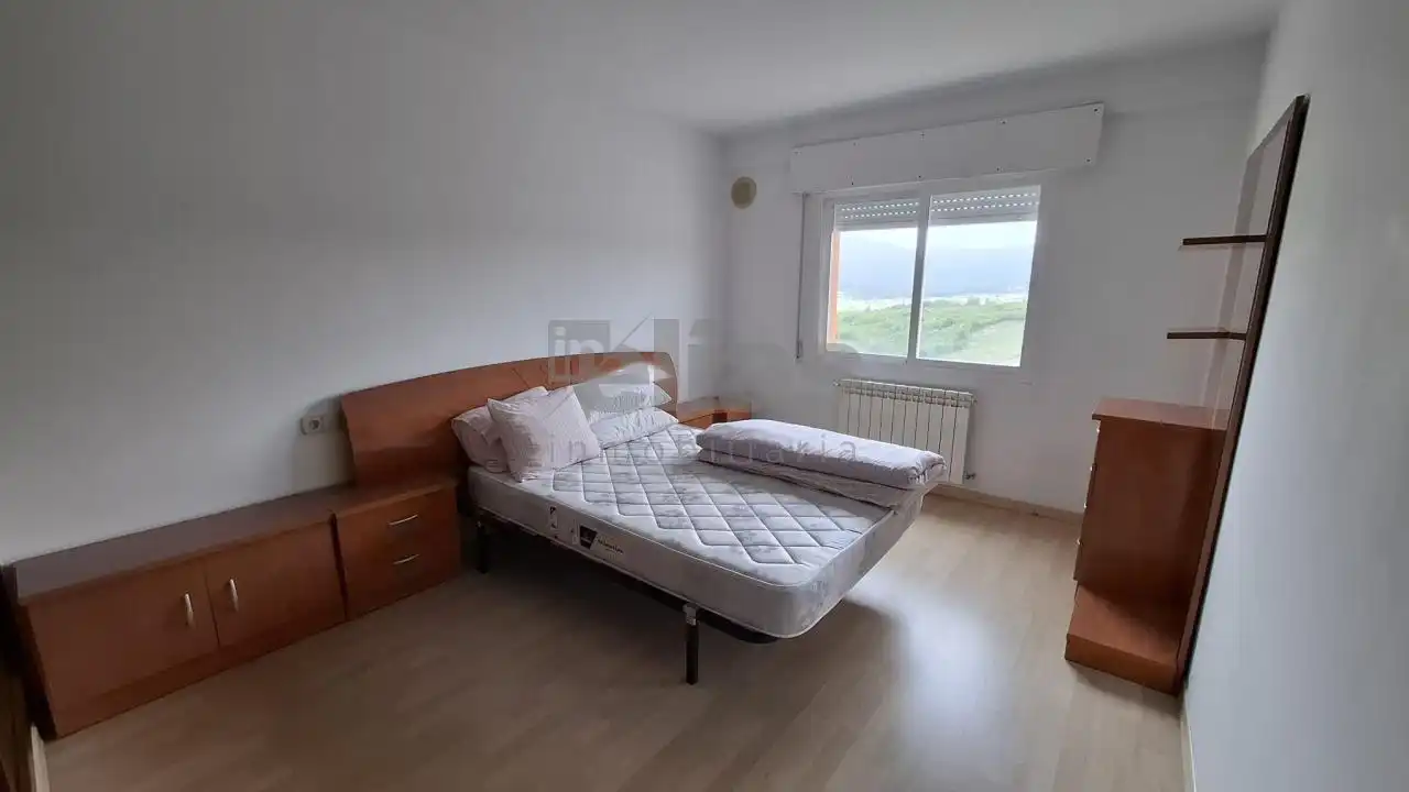 Piso de 145 m² en Vimianzo
