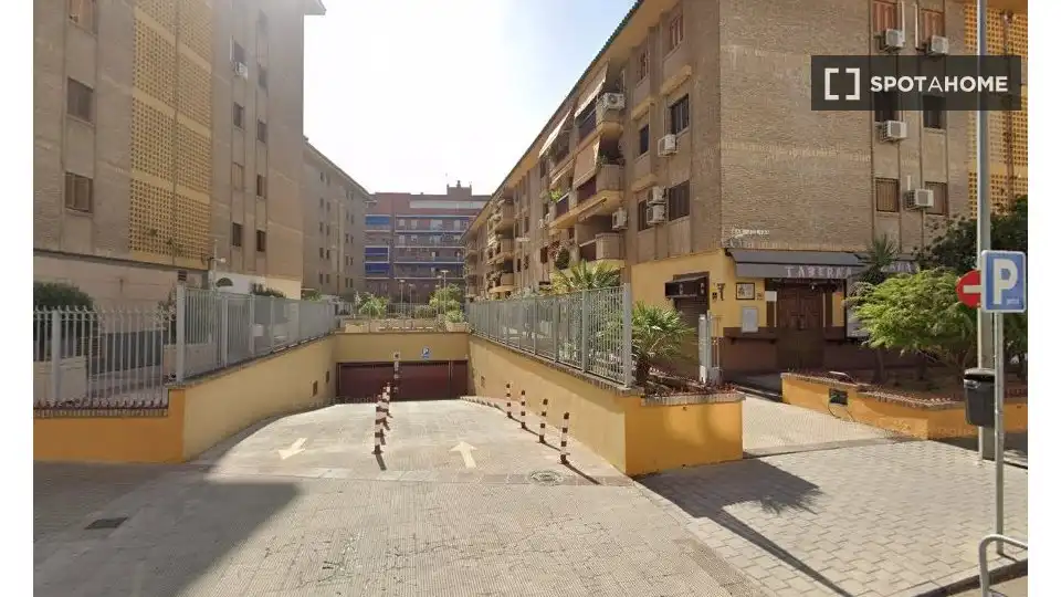 Habitación 64 m², Sevilla
