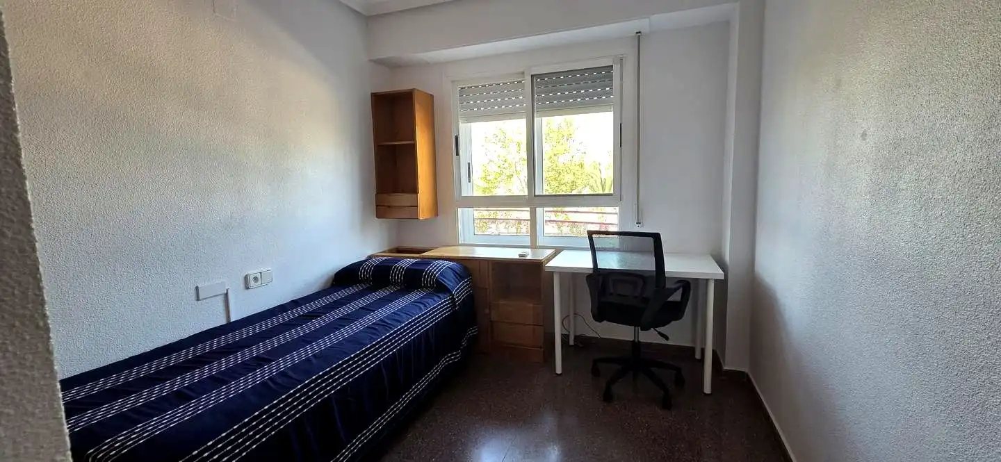 Habitación 100 m², Elche