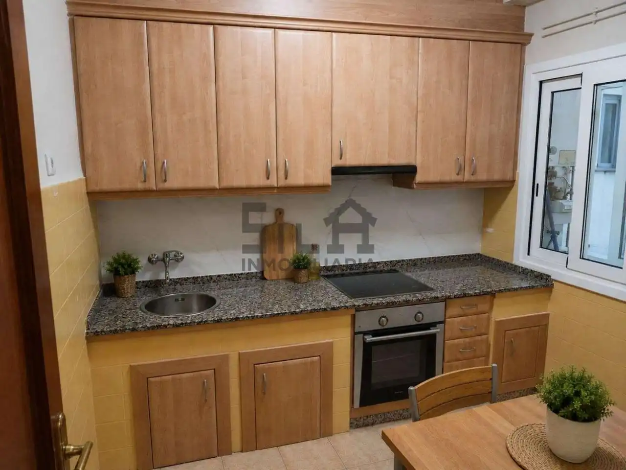 Piso de 85 m² en Ourense