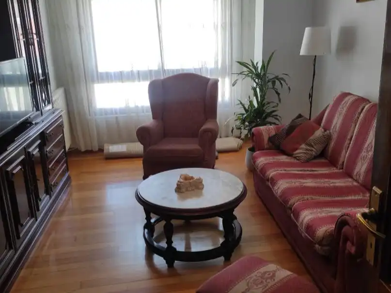 Piso de 104 m² en Santiago de Compostela