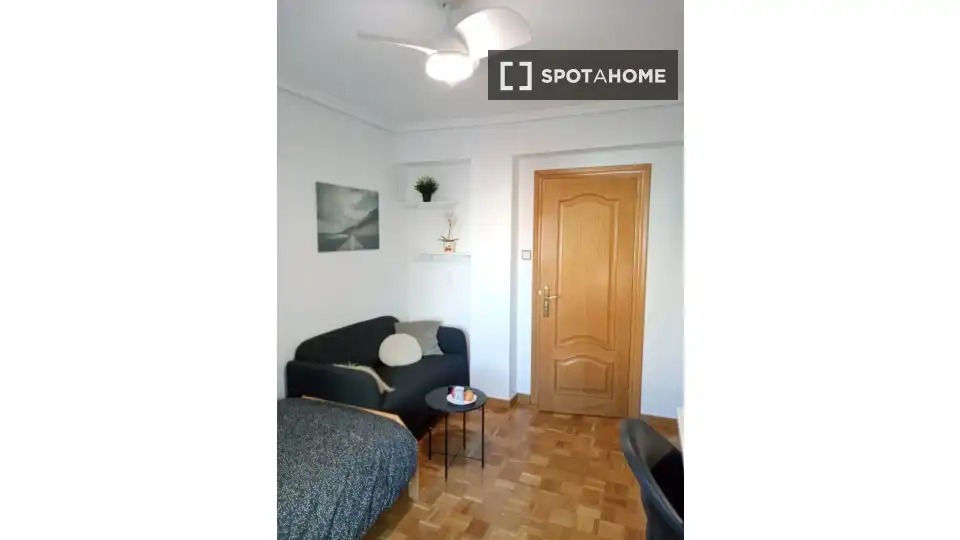 Habitación 90 m², Zaragoza