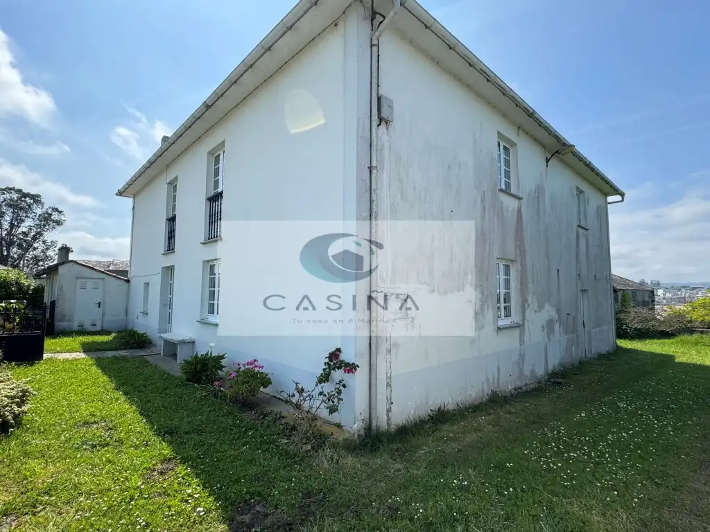 Piso de 250 m² en Barreiros