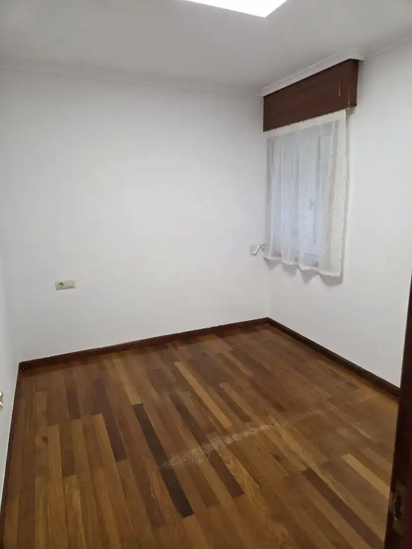 Piso de 70 m² en Narón