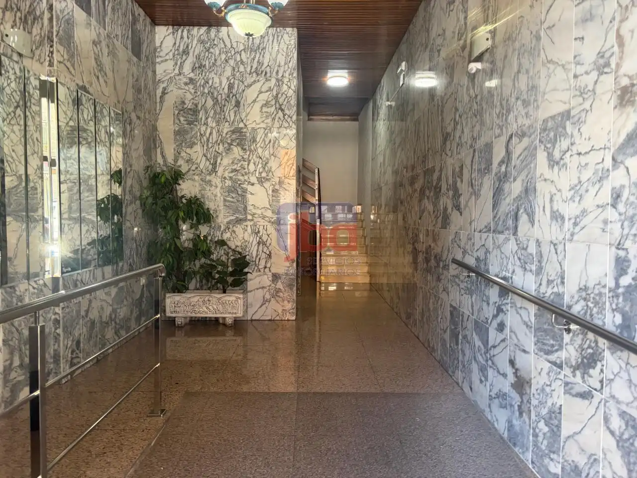 Wohnung 90 m² in Ourense