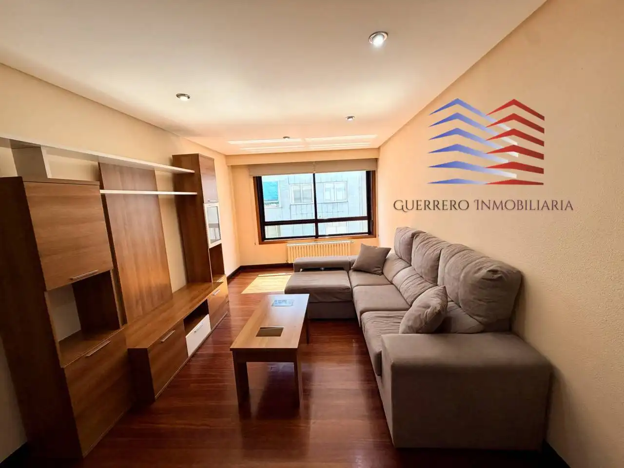 Piso de 65 m² en Ourense