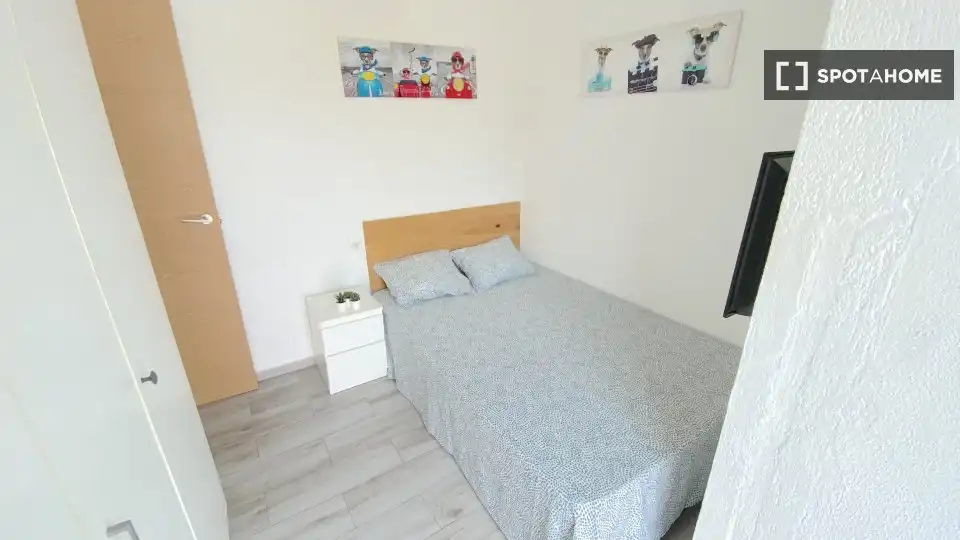 Habitación 86 m², Sevilla