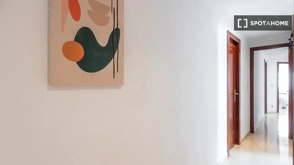 Habitación 150 m², Alicante