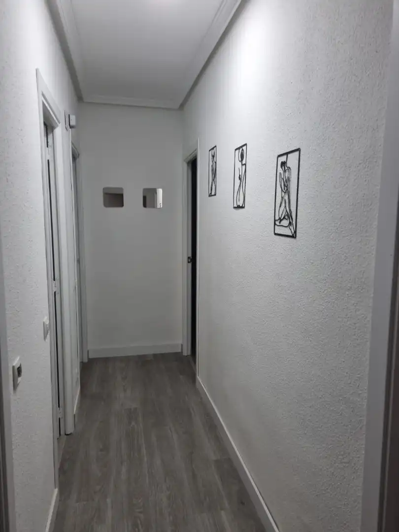 Habitació 100 m², Àvila