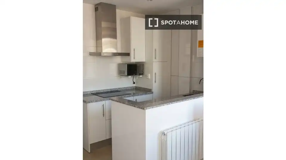 Habitación 75 m², Granada